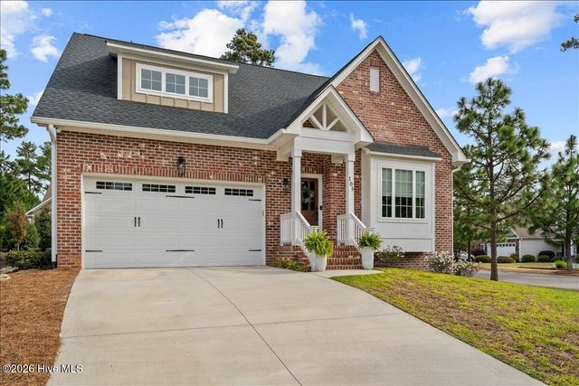 105 Sundew Court, Southern Pines, NC 28387
