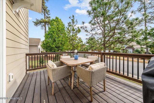 105 Sundew Court, Southern Pines, NC 28387