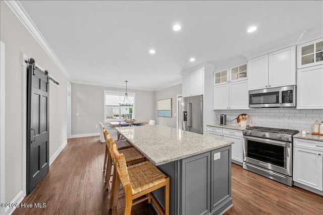 105 Sundew Court, Southern Pines, NC 28387