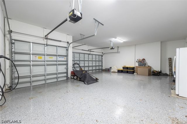 15510 Papyrus CT, Alva, FL 33920