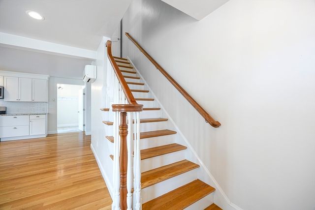 48 Spruce 1, Winchester, MA 01890