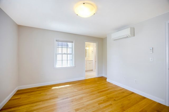 48 Spruce 1, Winchester, MA 01890