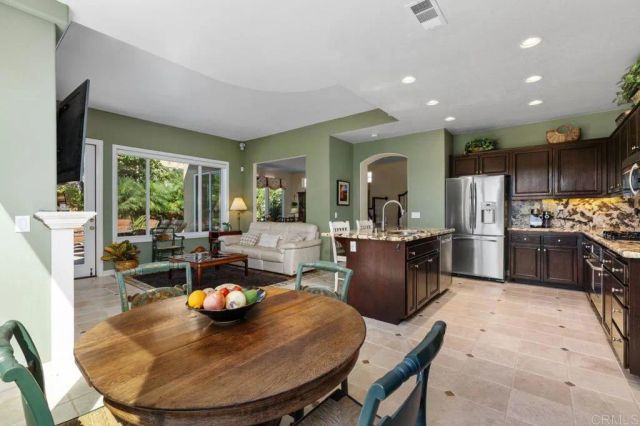 1689 Robin Place, Carlsbad, CA 92011
