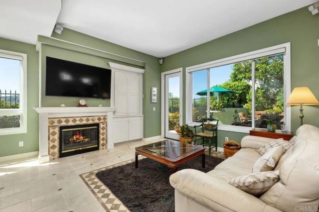 1689 Robin Place, Carlsbad, CA 92011