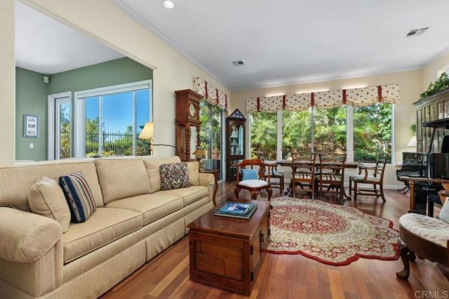 1689 Robin Place, Carlsbad, CA 92011