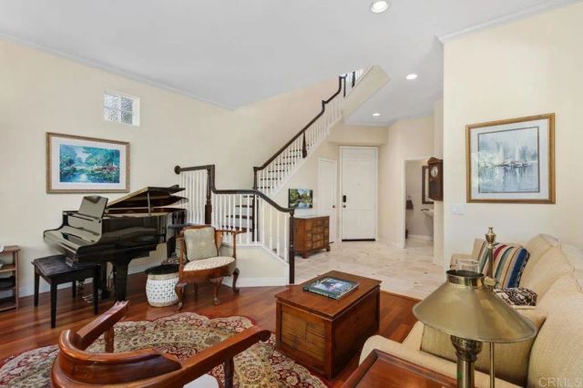 1689 Robin Place, Carlsbad, CA 92011