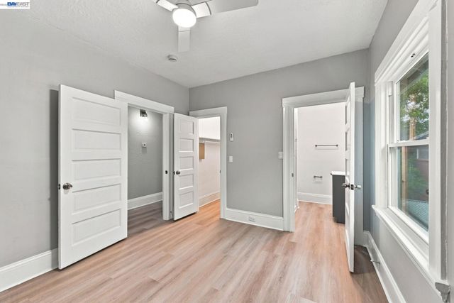 1725 38Th Ave, Oakland, CA 94601