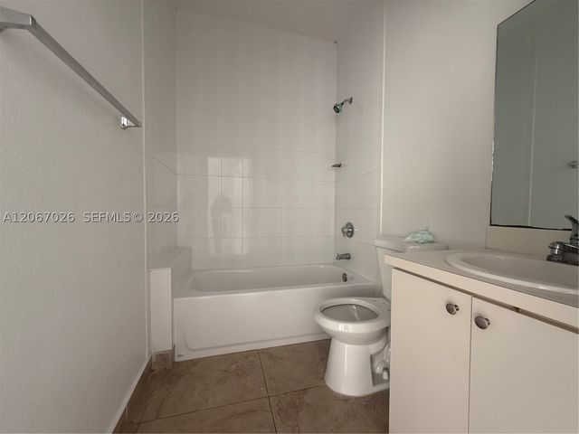13240 OLD BISCAYNE DR. 1702, Homestead, FL 33033