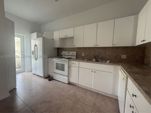 13240 OLD BISCAYNE DR. 1702, Homestead, FL 33033