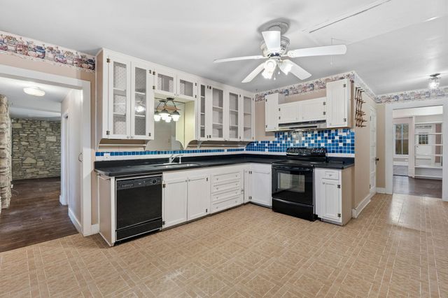 3217 32, San Marcos, TX 78666