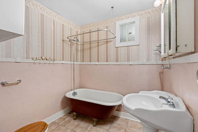 3217 32, San Marcos, TX 78666