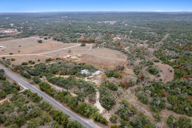 3217 32, San Marcos, TX 78666