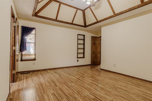 9809 S Brookline Avenue, Oklahoma City, OK 73159