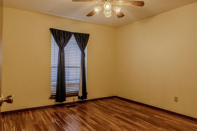 9809 S Brookline Avenue, Oklahoma City, OK 73159