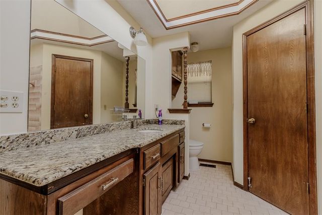 9809 S Brookline Avenue, Oklahoma City, OK 73159