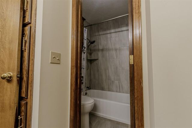 9809 S Brookline Avenue, Oklahoma City, OK 73159
