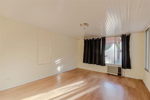 9809 S Brookline Avenue, Oklahoma City, OK 73159