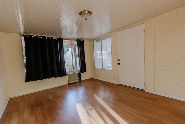 9809 S Brookline Avenue, Oklahoma City, OK 73159