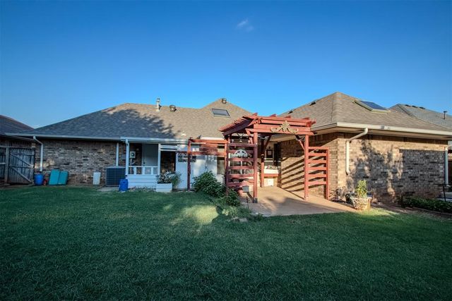9809 S Brookline Avenue, Oklahoma City, OK 73159