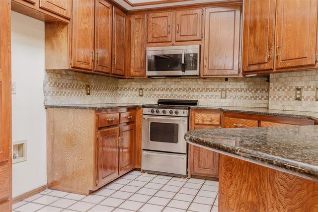 9809 S Brookline Avenue, Oklahoma City, OK 73159