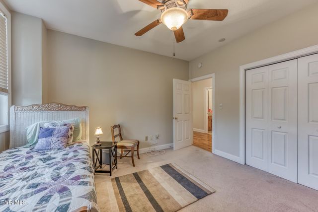 204 James Court, Piney Flats, TN 37686