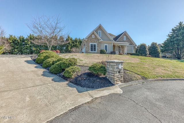 204 James Court, Piney Flats, TN 37686