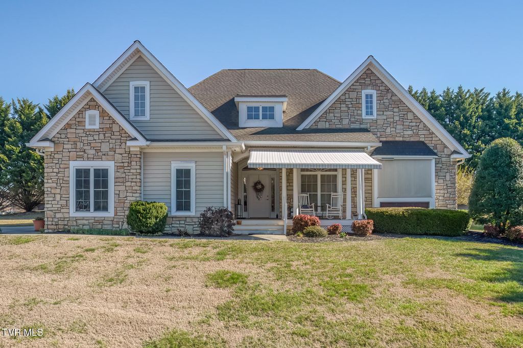 204 James Court, Piney Flats, TN 37686