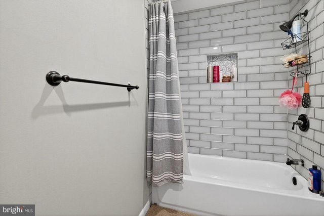 125 WHITE HORSE, Hamilton, NJ 08610