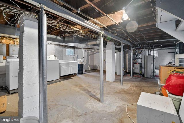 125 WHITE HORSE, Hamilton, NJ 08610