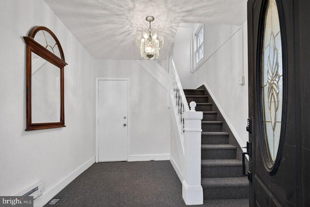 125 WHITE HORSE, Hamilton, NJ 08610