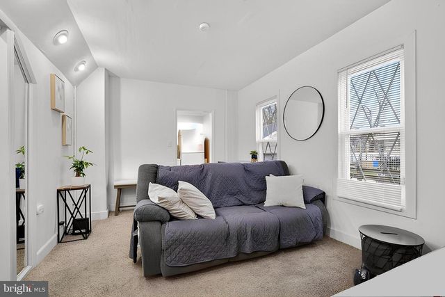 125 WHITE HORSE, Hamilton, NJ 08610