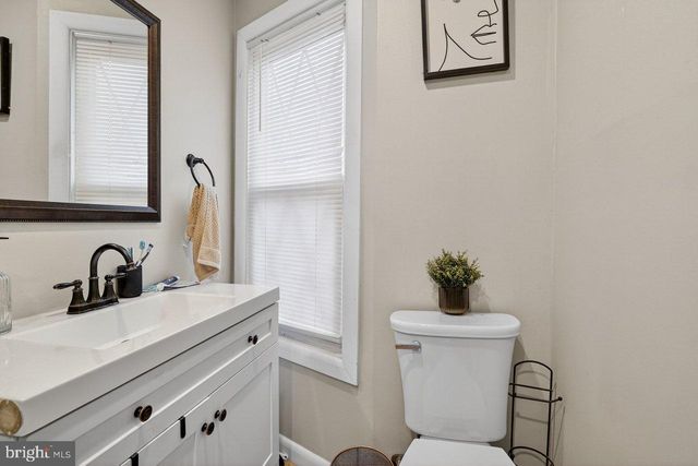 125 WHITE HORSE, Hamilton, NJ 08610