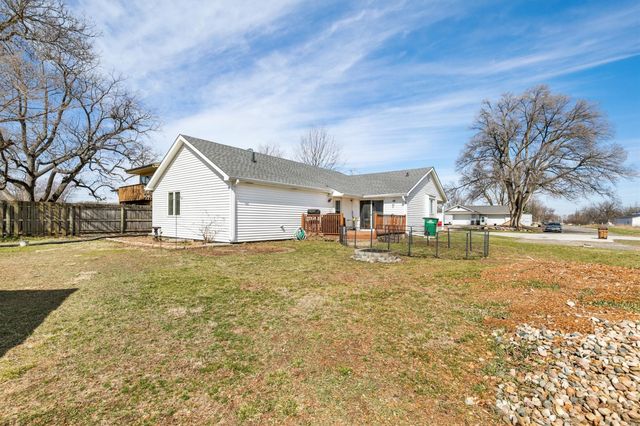 208 SE 3rd Street, Grimes, IA 50111