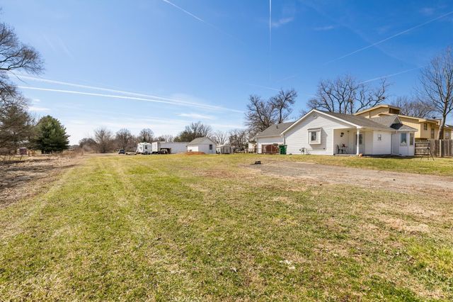 208 SE 3rd Street, Grimes, IA 50111