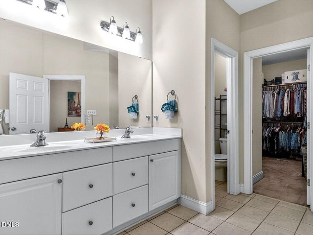 84 Harvest Moon Drive, Clayton, NC 27527