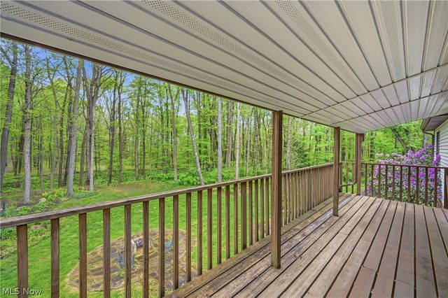 13689 Beard Road, New Springfield, OH 44443