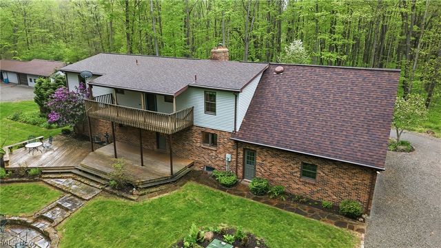 13689 Beard Road, New Springfield, OH 44443