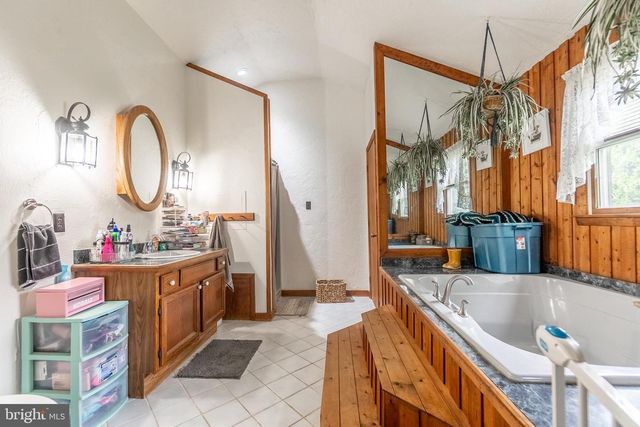 455 PUMPING STATION RD, Hanover, PA 17331