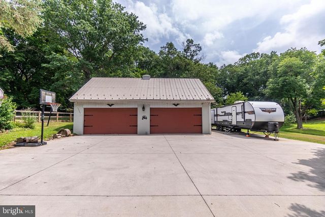 455 PUMPING STATION RD, Hanover, PA 17331
