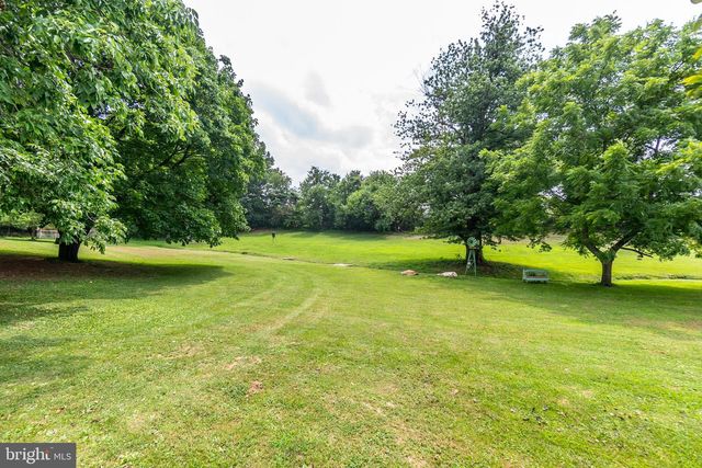 455 PUMPING STATION RD, Hanover, PA 17331