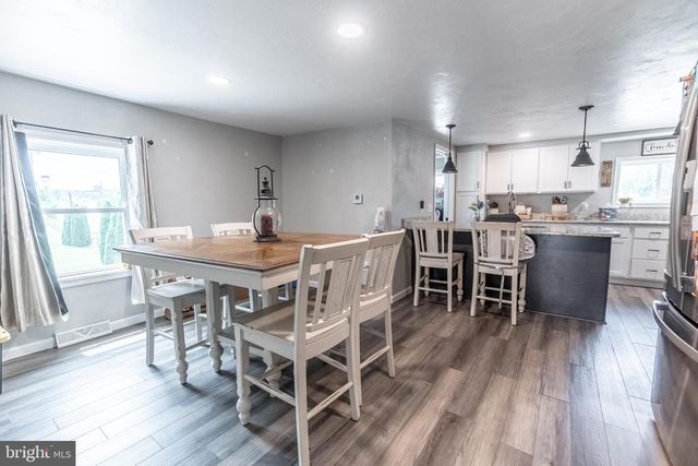 455 PUMPING STATION RD, Hanover, PA 17331