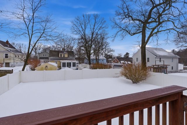 41 Glenvale Ave, Billerica, MA 01821