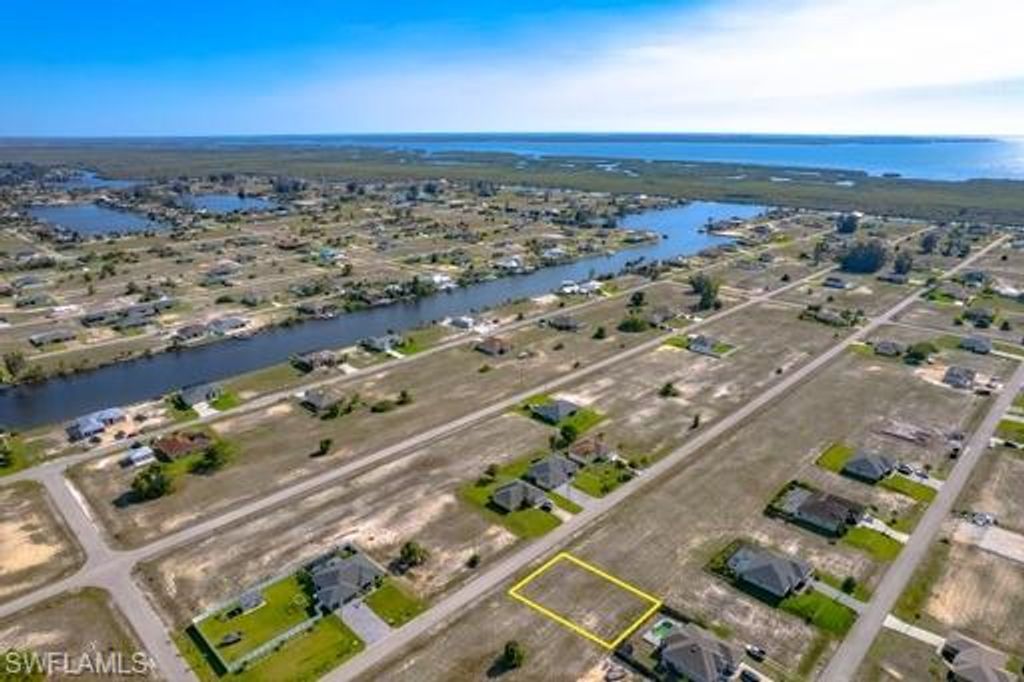 4213 NW 34th TER, CAPE CORAL, FL 33993 — photo 2