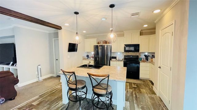 8394 Lake Road, Mansfield, TX 76063
