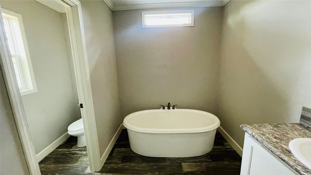 8394 Lake Road, Mansfield, TX 76063