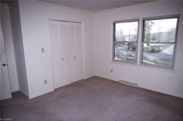 306 Bremen Drive, Lexington, NC 27295