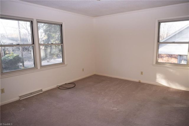 306 Bremen Drive, Lexington, NC 27295