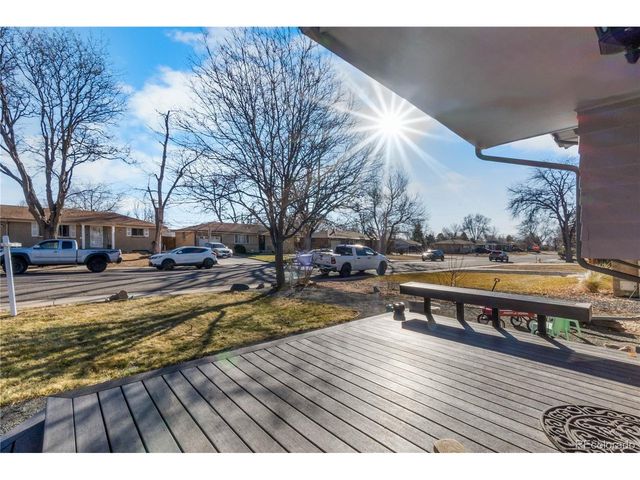 8423 Chase St, Arvada, CO 80003