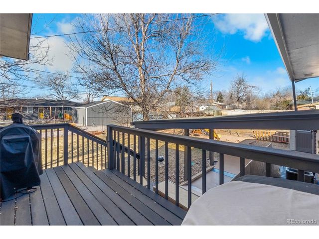 8423 Chase St, Arvada, CO 80003