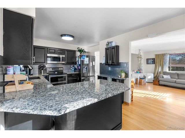 8423 Chase St, Arvada, CO 80003